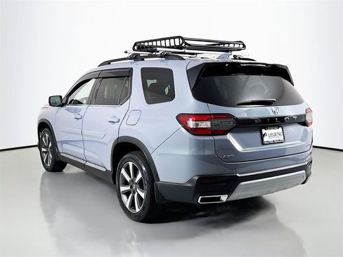 Used 2023 Honda Pilot Elite image 10