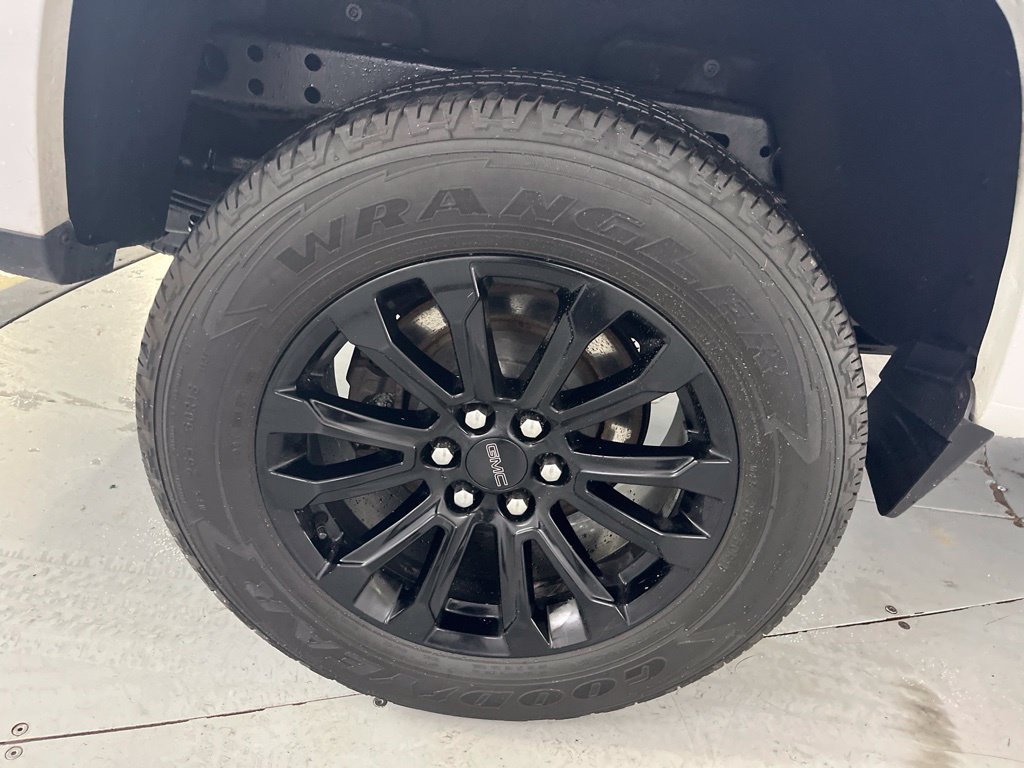 Used 2022 GMC Canyon Elevation RWD image 16