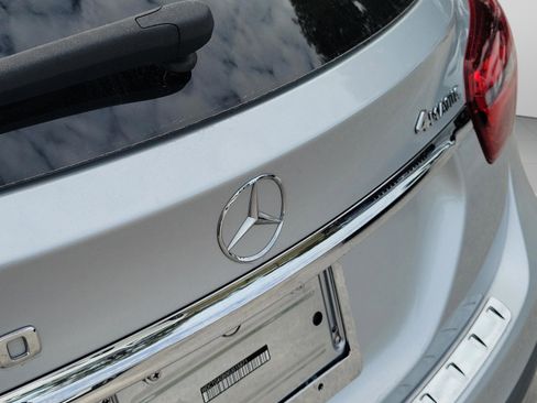 Certified 2019 Mercedes-Benz GLA 250 4MATIC image 7