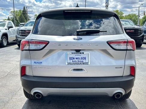 Used 2020 Ford Escape Titanium AWD/4WD image 8