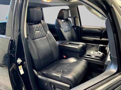 Used 2018 Toyota Tundra SR5 image 29