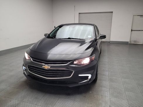 Used 2018 Chevrolet Malibu Premier w/ Premier Sun and Wheel Package FWD image 15