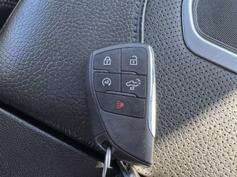 Used 2022 GMC Sierra 1500 Denali w/ Denali Reserve Package image 33