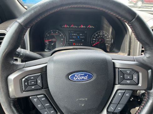 Used 2019 Ford F150 XLT w/ Equipment Group 302A Luxury AWD/4WD image 20