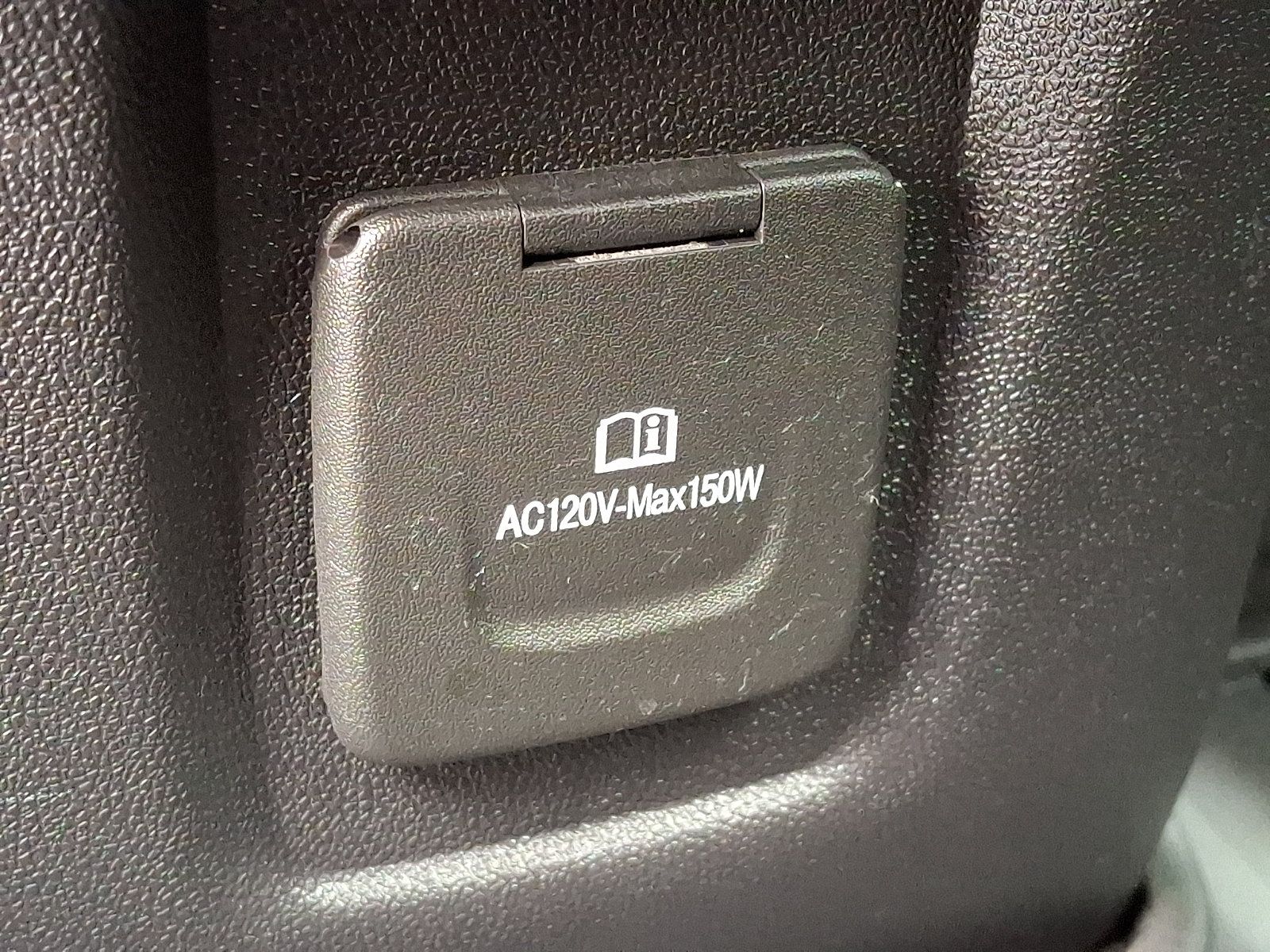 Used 2018 GMC Terrain Denali w/ Advanced Safety Package AWD/4WD image 12
