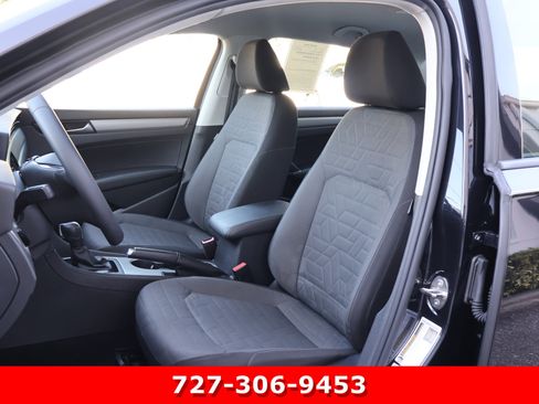 Used 2021 Volkswagen Passat 2.0T S image 2