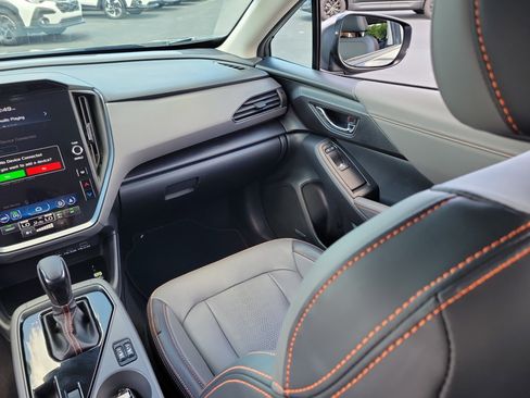 Certified 2024 Subaru Crosstrek 2.5i Limited AWD/4WD image 18