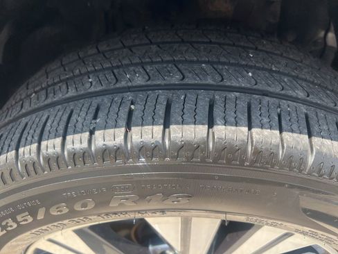 Used 2021 Nissan Rogue SV image 39