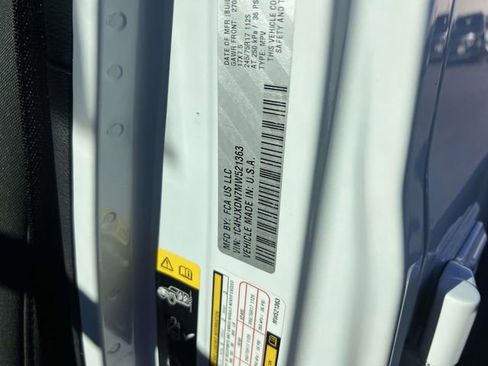 Used 2021 Jeep Wrangler Unlimited Sport image 18