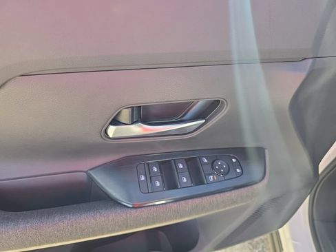 New 2026 Nissan Kicks SV AWD/4WD image 14