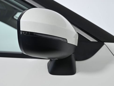 Certified 2023 Nissan Rogue SV image 12