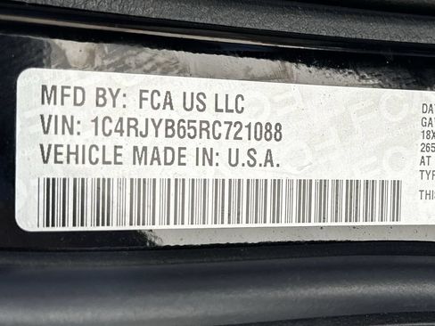 Used 2024 Jeep Grand Cherokee Limited 4xe AWD/4WD image 35