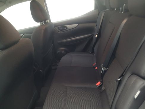 Used 2020 Nissan Rogue Sport S FWD image 18