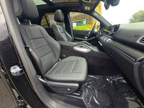Certified 2026 Mercedes-Benz GLE 450 4MATIC image 11