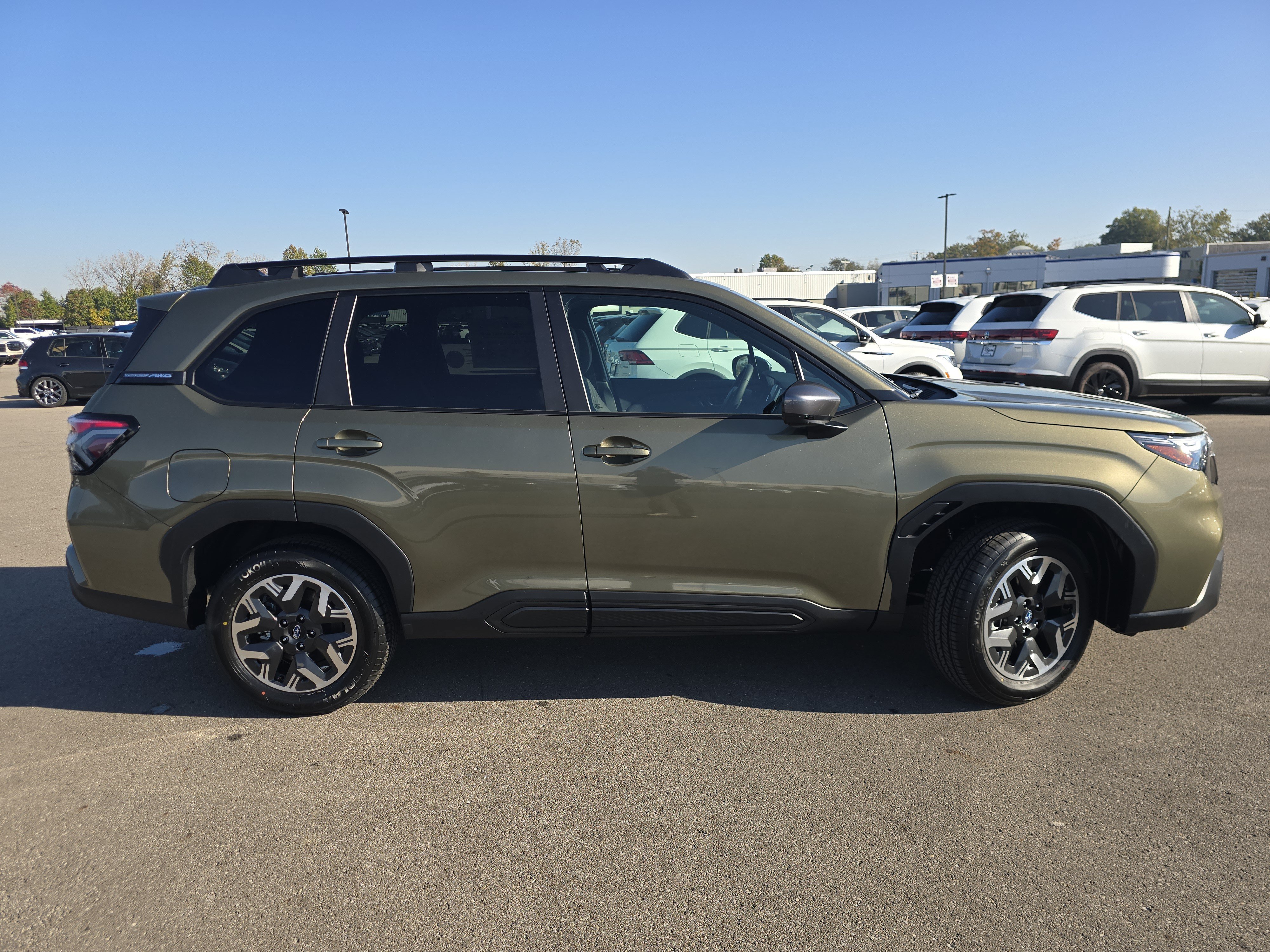 New 2026 Subaru Forester Premium AWD/4WD image 8