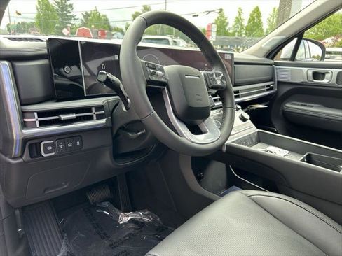 New 2025 Hyundai Santa Fe Limited image 12