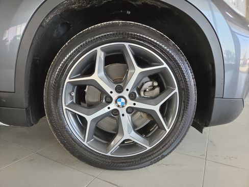 Used 2018 BMW X1 xDrive28i AWD/4WD image 9