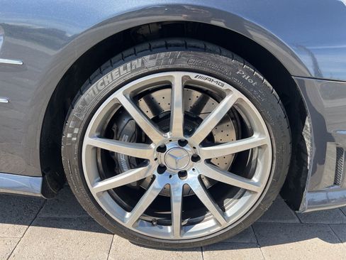 Used 2013 Mercedes-Benz SL 63 AMG image 8