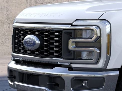 New 2026 Ford F350 King Ranch w/ Chrome Package AWD/4WD image 17