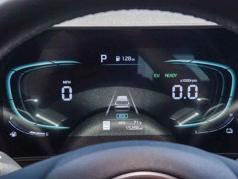Certified 2025 Kia Sportage X-Line AWD/4WD image 23