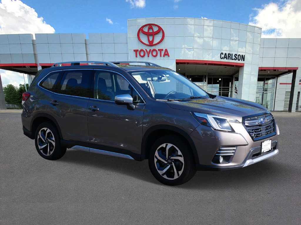 Used 2023 Subaru Forester Touring AWD/4WD image 2