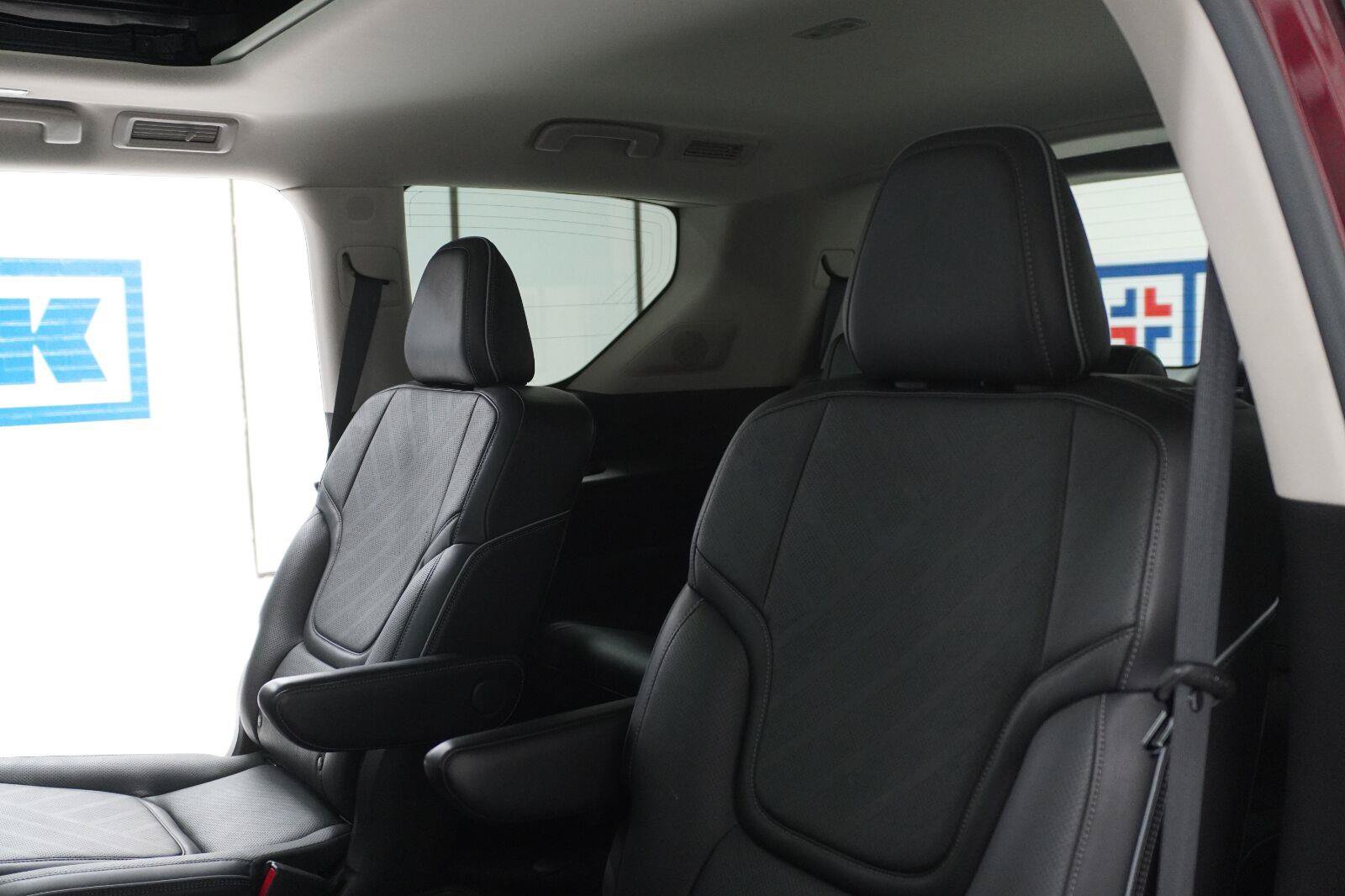 Used 2025 INFINITI QX80 Luxe AWD/4WD image 26
