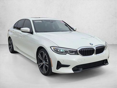 Used 2022 BMW 330i Sedan w/ Convenience Package image 3