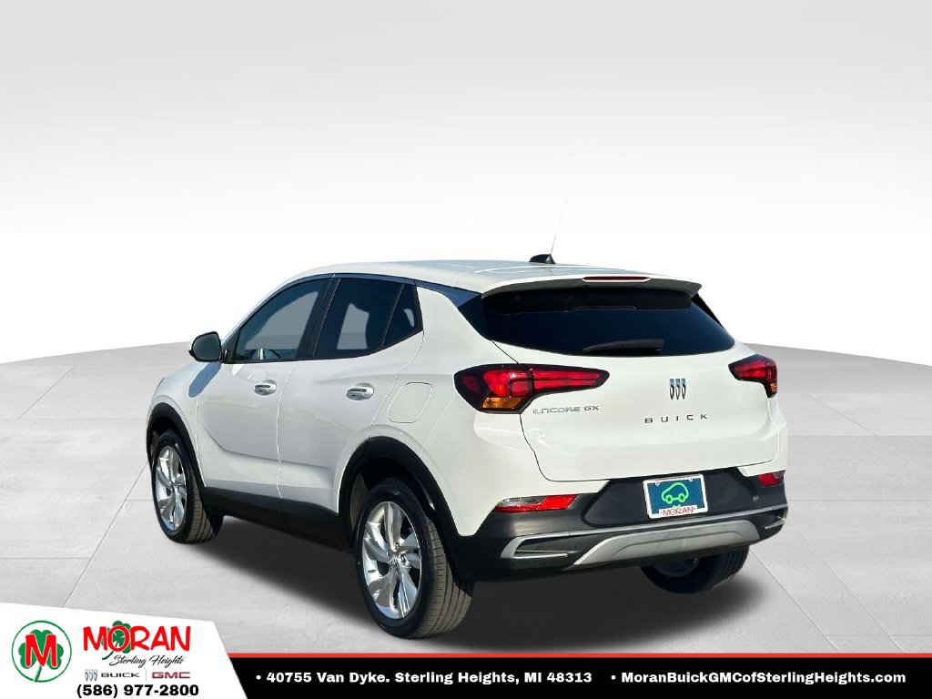 Certified 2024 Buick Encore GX Preferred FWD image 3