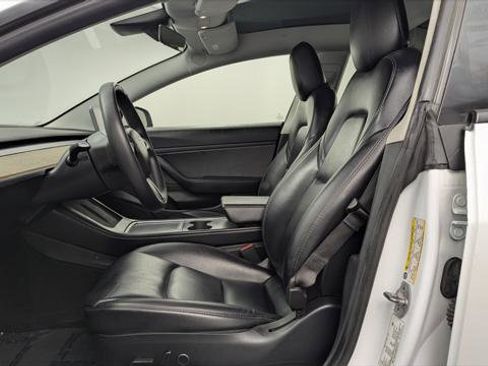 Used 2021 Tesla Model 3 Long Range image 13