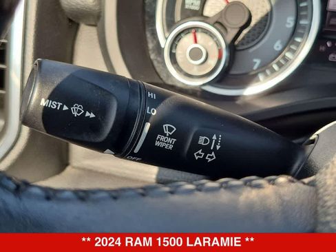 Used 2024 RAM 1500 Laramie RWD image 33