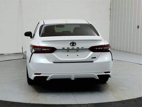 Used 2023 Toyota Camry XSE image 6