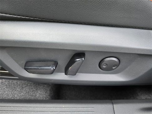 New 2026 Nissan Rogue SV image 19