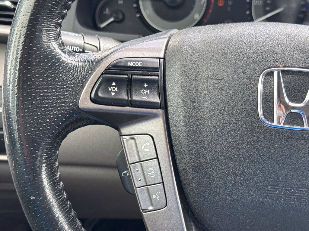 Used 2015 Honda Odyssey Touring image 18