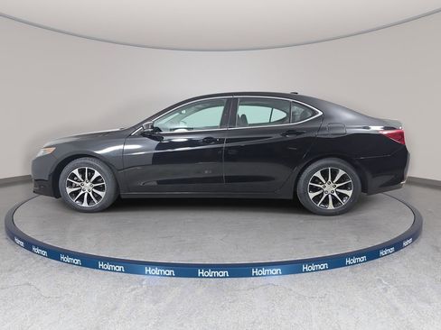 Used 2017 Acura TLX image 9