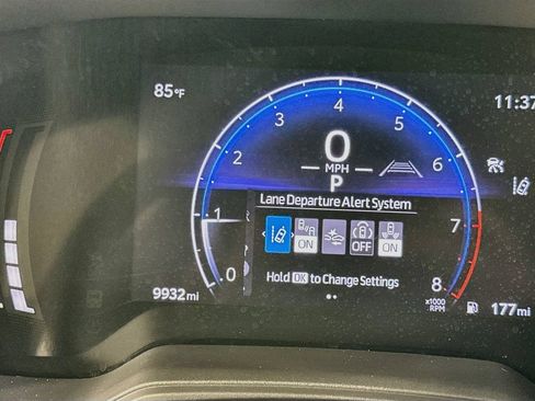Used 2026 Toyota Corolla SE FWD image 12