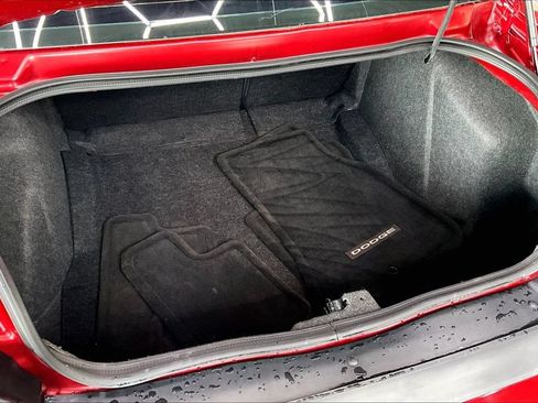 Used 2009 Dodge Challenger R/T RWD image 21