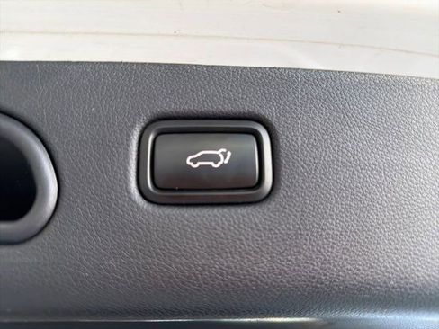 Used 2022 Kia Sportage SX FWD image 12