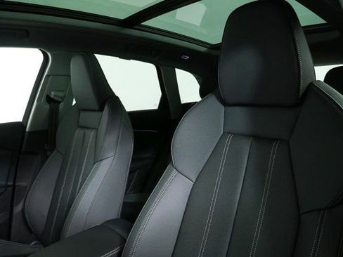 New 2025 Audi Q5 Premium Plus image 5