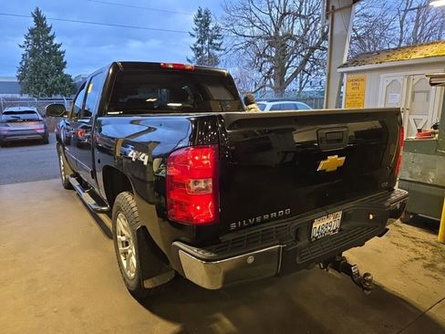 Used 2013 Chevrolet Silverado 1500 LTZ w/ Max Trailering Pack image 2