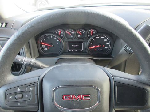 New 2026 GMC Sierra 1500 Pro w/ Pro Value Package AWD/4WD image 18