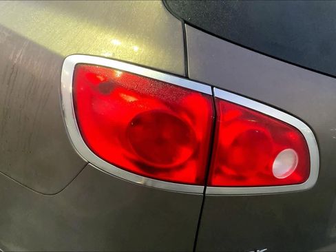 Used 2011 Buick Enclave CXL w/ Trailering Provision Package image 27