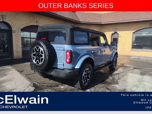 Used 2023 Ford Bronco Outer Banks AWD/4WD image 9