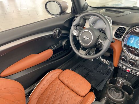 Used 2023 MINI Cooper S image 24