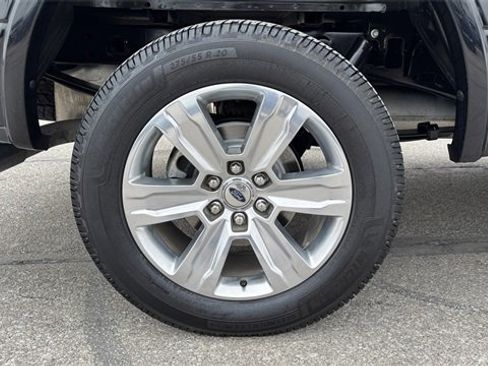 Used 2019 Ford F150 Platinum w/ Equipment Group 701A Luxury image 9