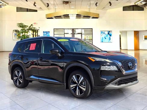 Certified 2021 Nissan Rogue SL FWD image 3
