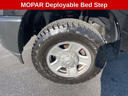 Used 2022 RAM 2500 Tradesman image 10