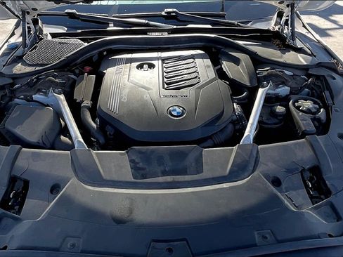 Used 2021 BMW 740i RWD image 10