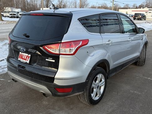 Used 2015 Ford Escape SE image 6