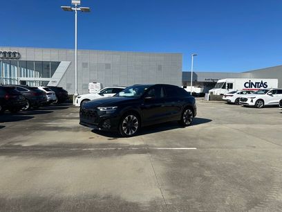 New 2026 Audi Q8 Premium Plus