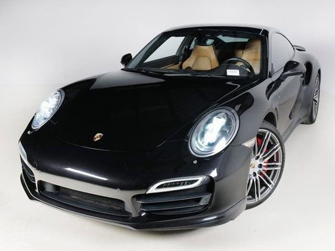 Certified 2014 Porsche 911 Turbo image 34